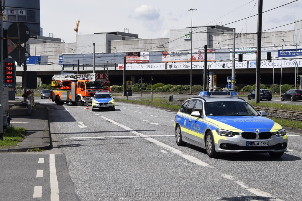 VU Koeln Deutz Mesekreisel P036.JPG - Miklos Laubert